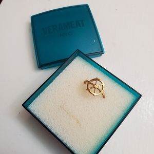 Nautical ship wheel helm gold pinky ring